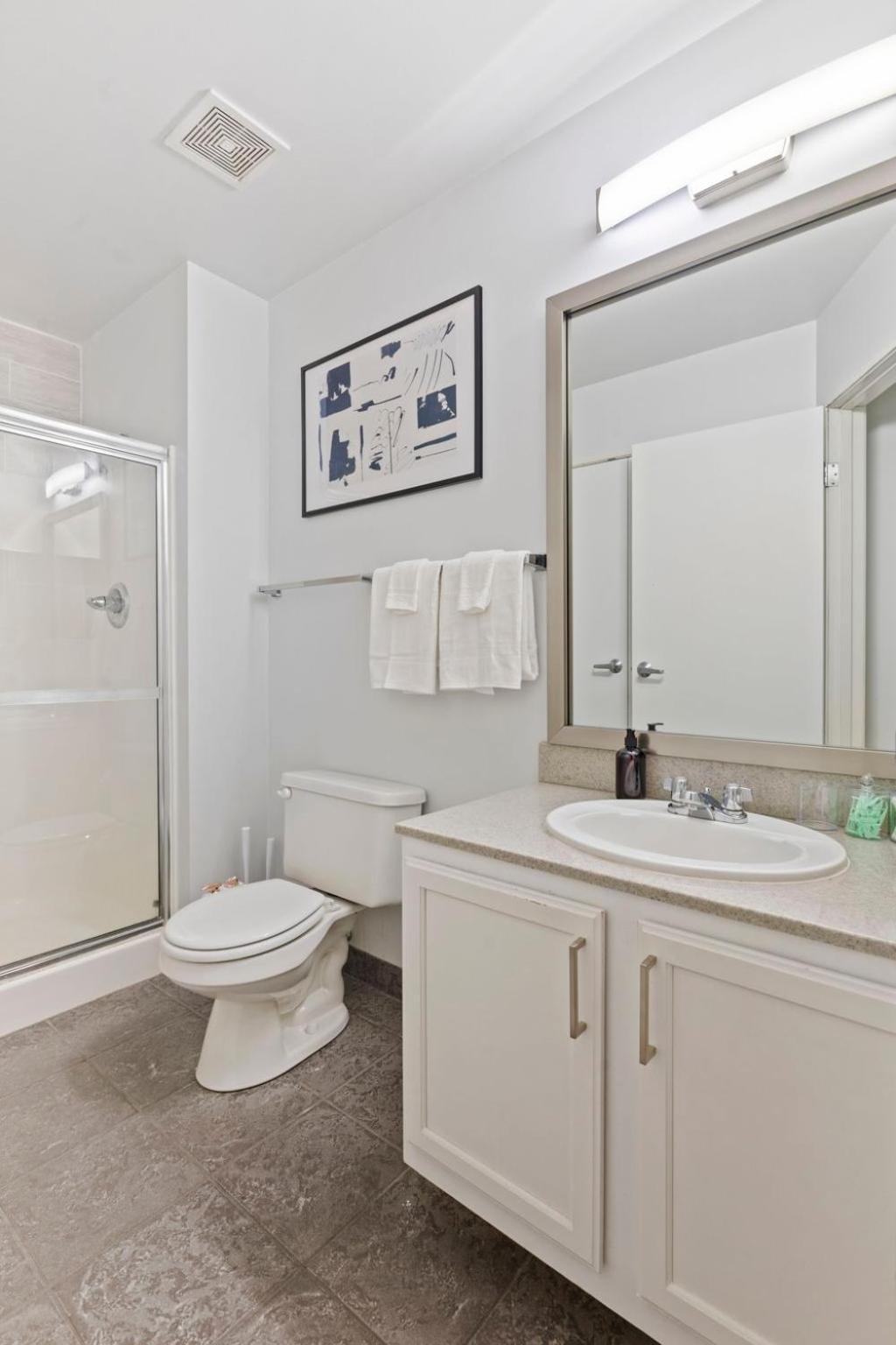 Апартаменты Indy Loft - Monument Circle - Sleeps 7 - Convention Walkable Индианаполис Экстерьер фото