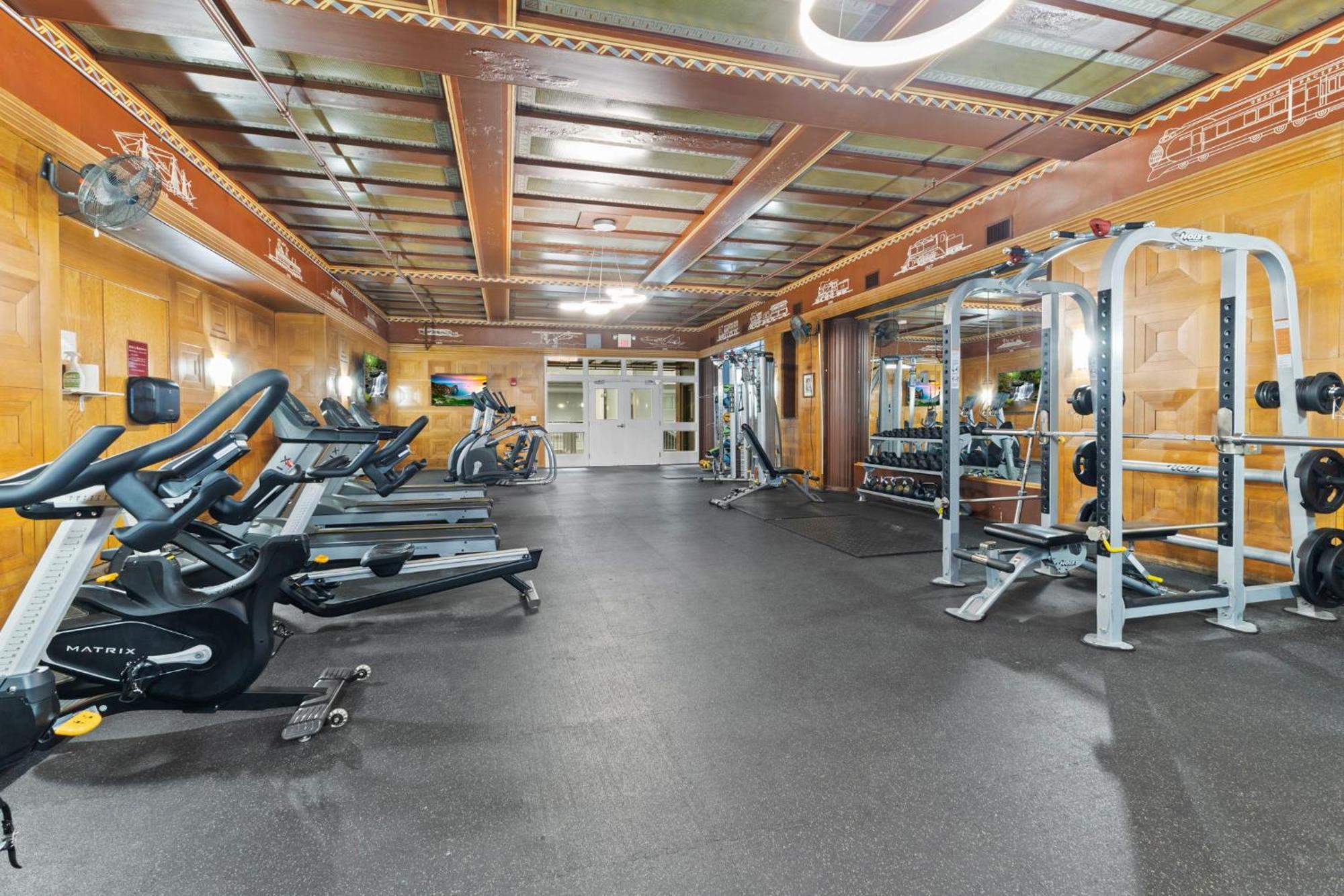 Апартаменты Indy Loft - Monument Circle - Sleeps 7 - Convention Walkable Индианаполис Экстерьер фото